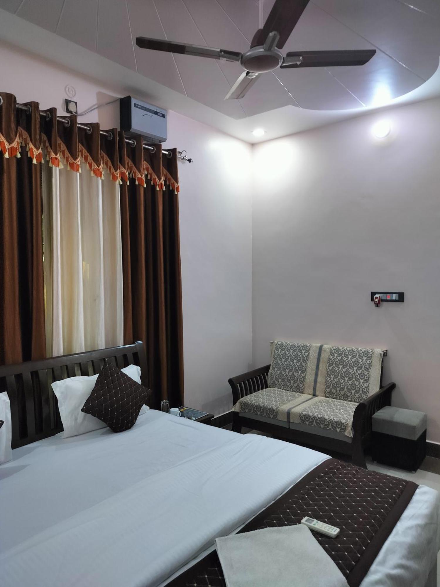 Shree Nanda Guest House Varanasi Luaran gambar