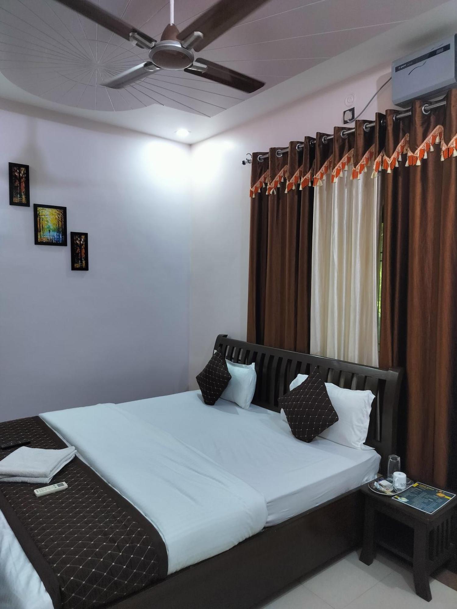 Shree Nanda Guest House Varanasi Luaran gambar